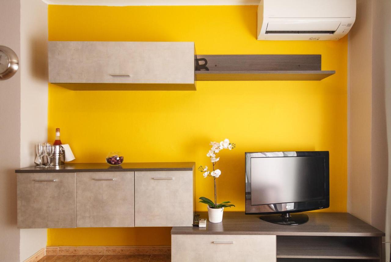Apartmento Caribe Centro Casasol Нерха Экстерьер фото